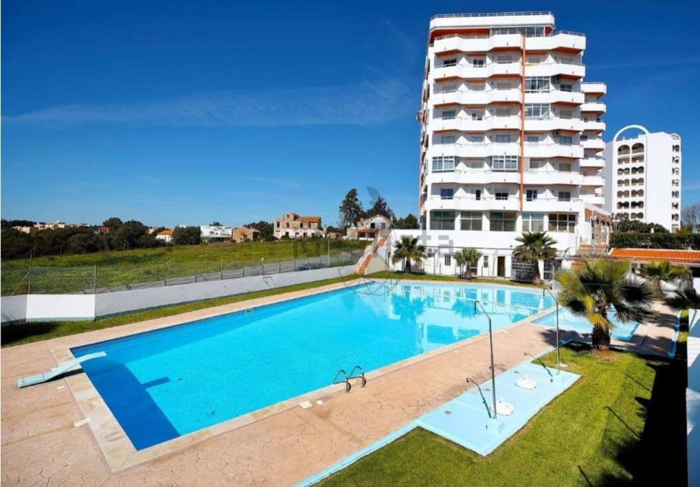 Vaumar Piscina Ar Condicionado Wifi E Praia Portimão Exterior foto